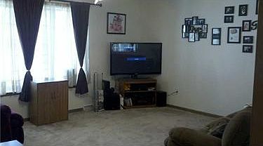 2nd image of 10240 Hall Ave