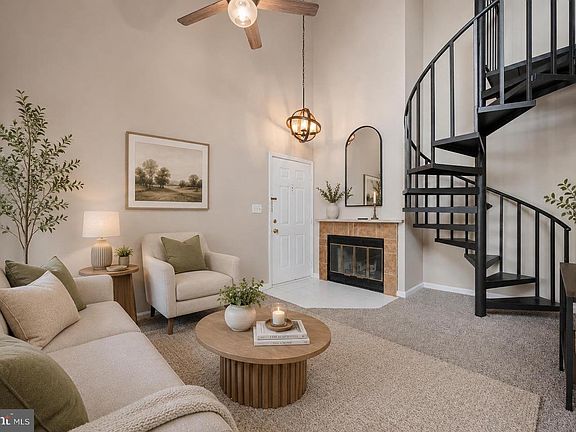 4th image of 10416 Westridge Dr Unit 5-301
