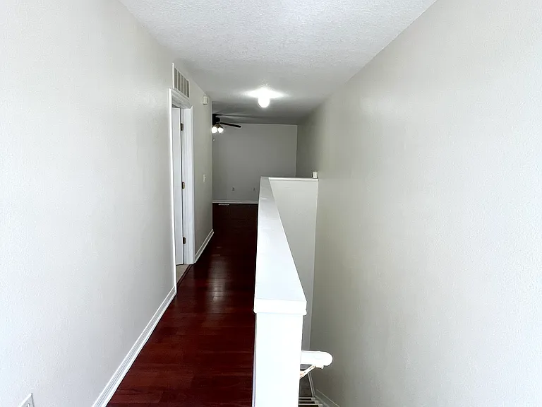 4083 Dover Terrace Dr — Photo 14