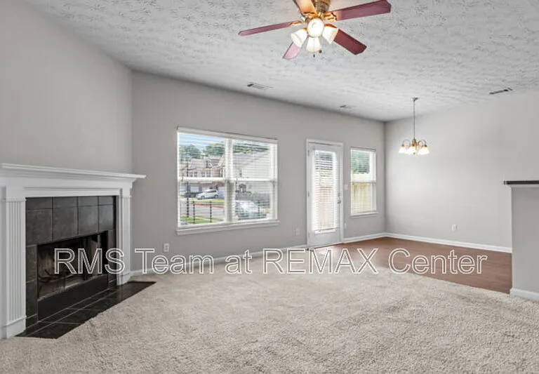 45 Providence Oak Ct — Photo 15