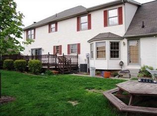 1541 Independence Dr, Newark, OH 43055
