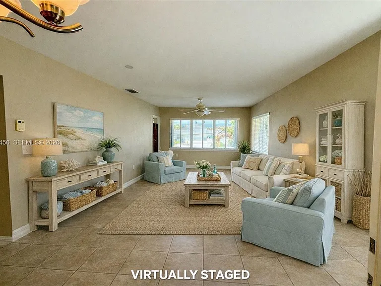 1323 Bayshore Dr #203 — Photo 2