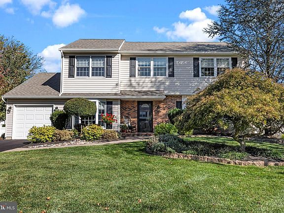 2nd image of 284 Greenview Rd