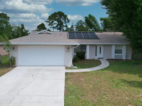 2373 SE GILLETTE Avenue, Port St Lucie, FL 34952