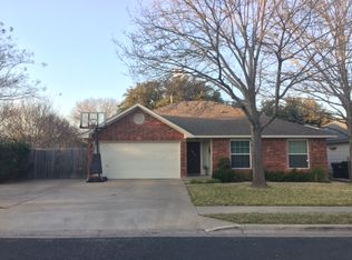 2500 Armstrong Dr, Leander, TX 78641