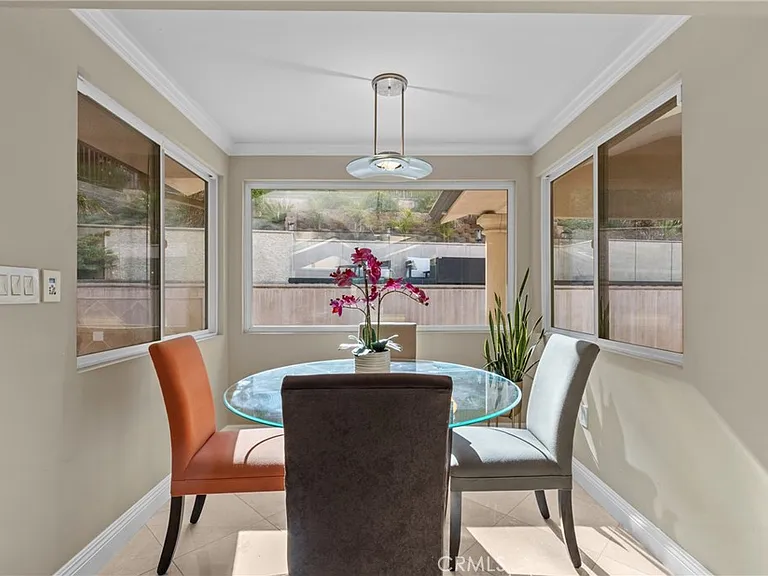 3435 Oakmont View Dr — Photo 6