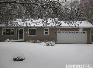 8609 Darnel Rd, Eden Prairie, MN 55344