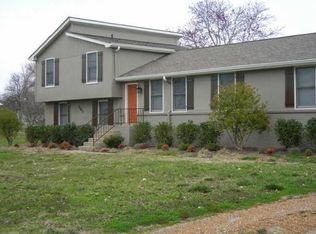 761 Waldron Rd, La Vergne, TN 37086