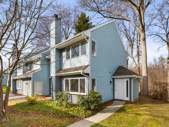 180 Dusky Lane #180, Suffield, CT 06078