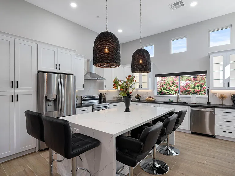 8946 E Gray Rd — Photo 17