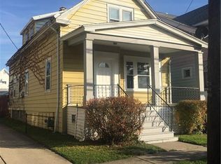 45 Pine Ridge Rd, Buffalo, NY 14211