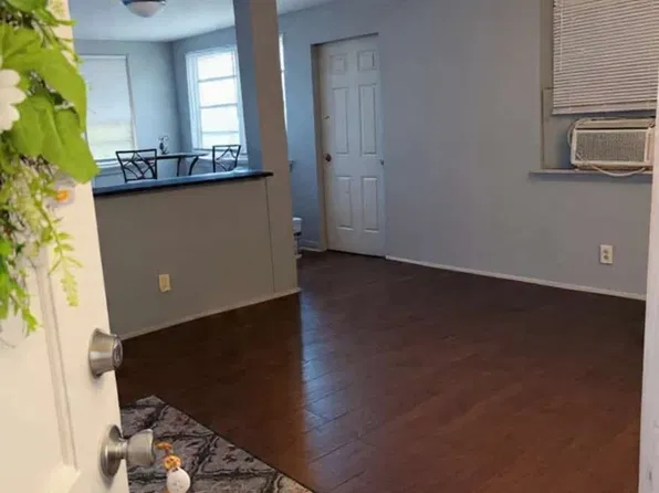 4814 6th St, Sebring, FL 33870