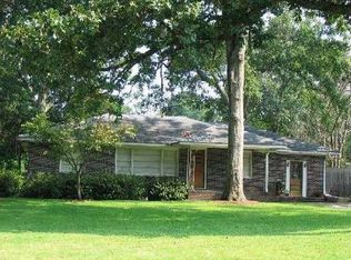 1202 McRee Dr, Valdosta, GA 31602
