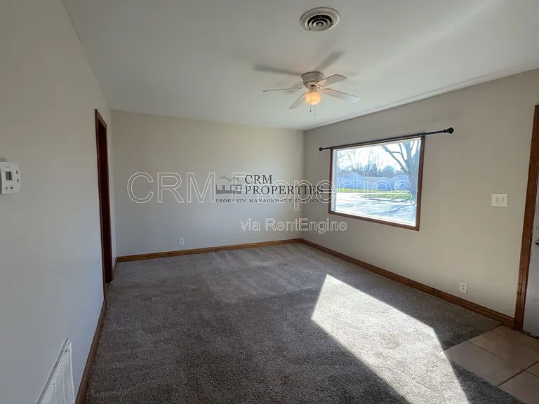 1504 N Philips St — Photo 4