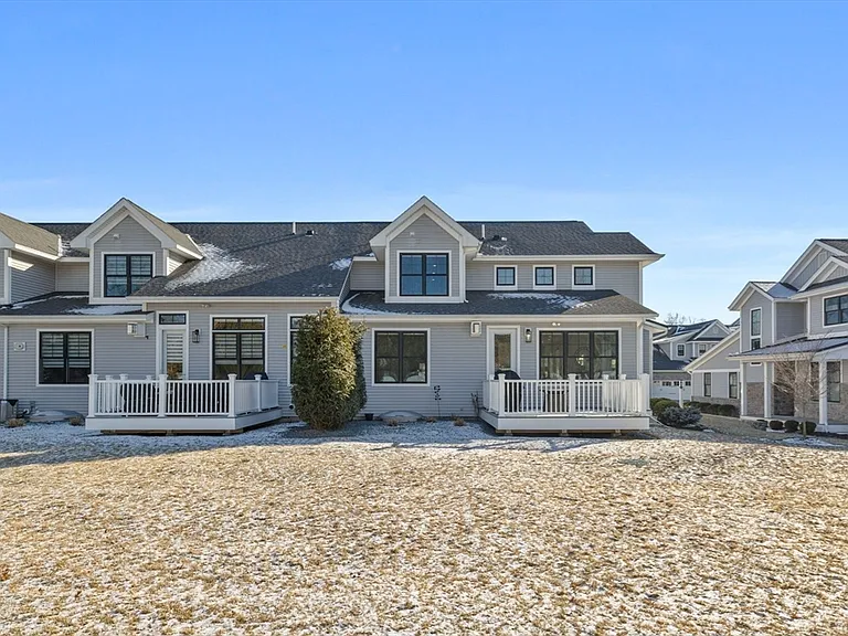 15 Rowell Ln #15 — Photo 36