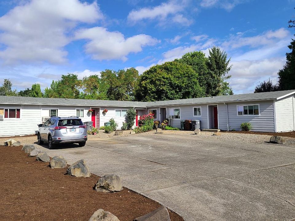 1st image of 721 NE 20th Pl #739A