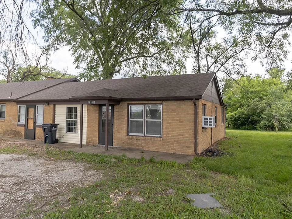 2800 Mexico Gravel Rd #B