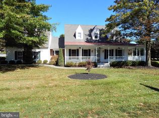 10 Strawberry Rd, New Freedom, PA 17349