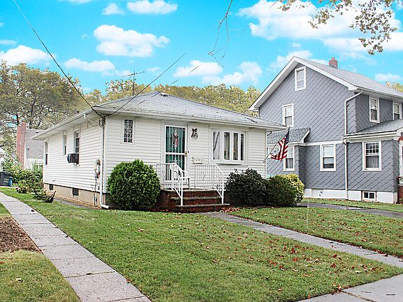 2nd image of 343 Rose Ave