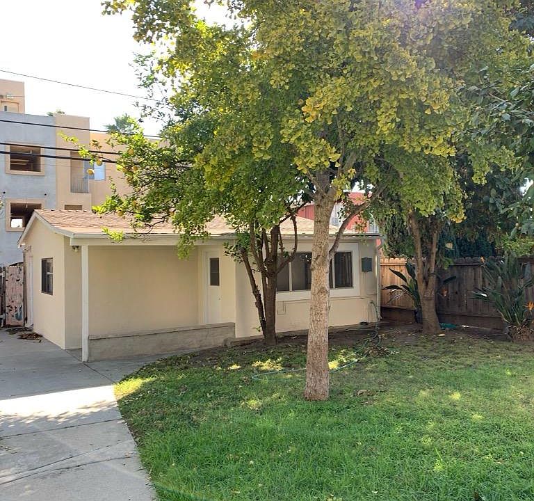 1st image of 12540 Mitchell Ave #1/2