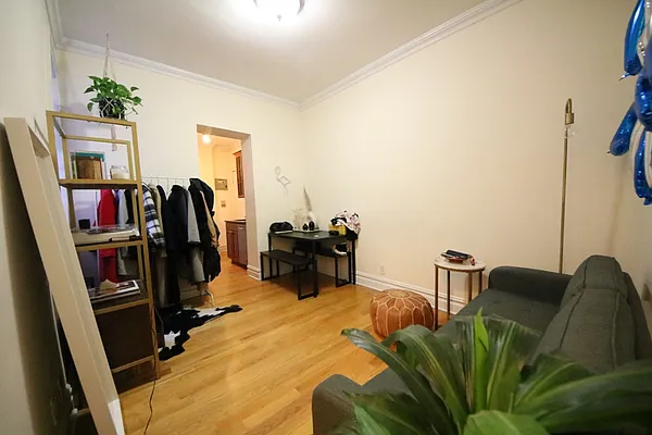 Rented by (Legacy) NY Quality Living Uptown | media 18