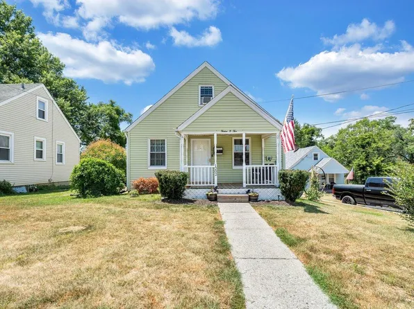 1202 Carolina Ave, Salem, VA 24153