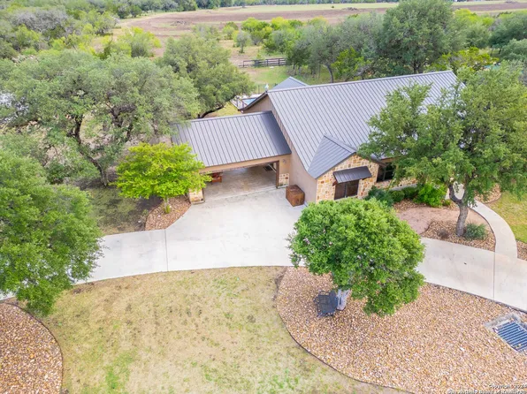 187 Rolling Stone, ConCan, TX 78838