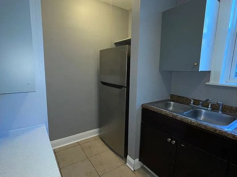 2900-04 N Laramie Avenue W George St #5200-06 — Photo 76