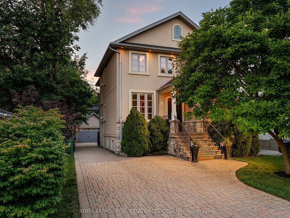 1st image of 4 Springbrook Gdns