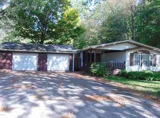 236 North St, Bangor, MI 49013