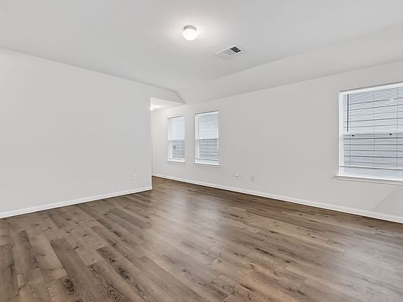 3rd image of 23622 Buttress Root Dr