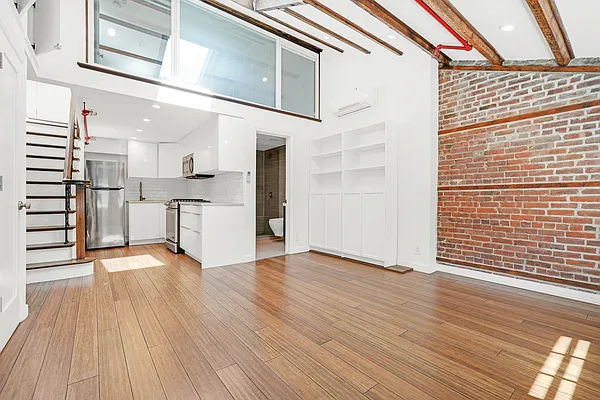 Rented by The Macon Realty | media 14