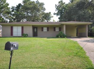 613 Bowie St, Sulphur, LA 70663