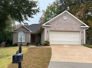 103 Stone Glen Ct, Macon, GA 31220