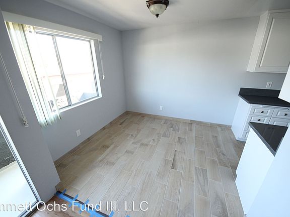 5th image of 1631 S Westgate Ave APT 7