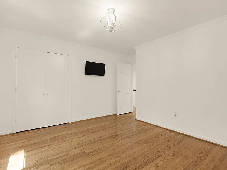 1318 Round Oak Ct — Photo 39