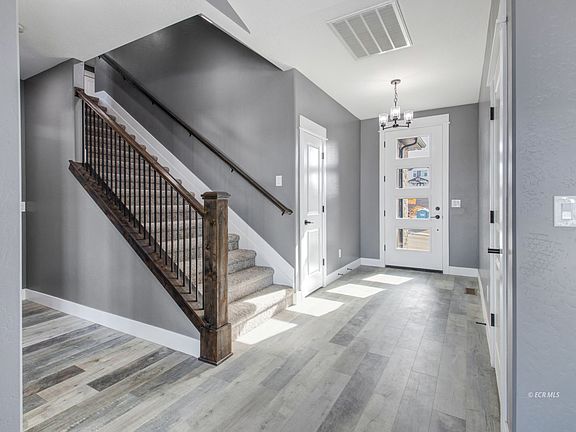 2nd image of 685 Painted Sage Dr