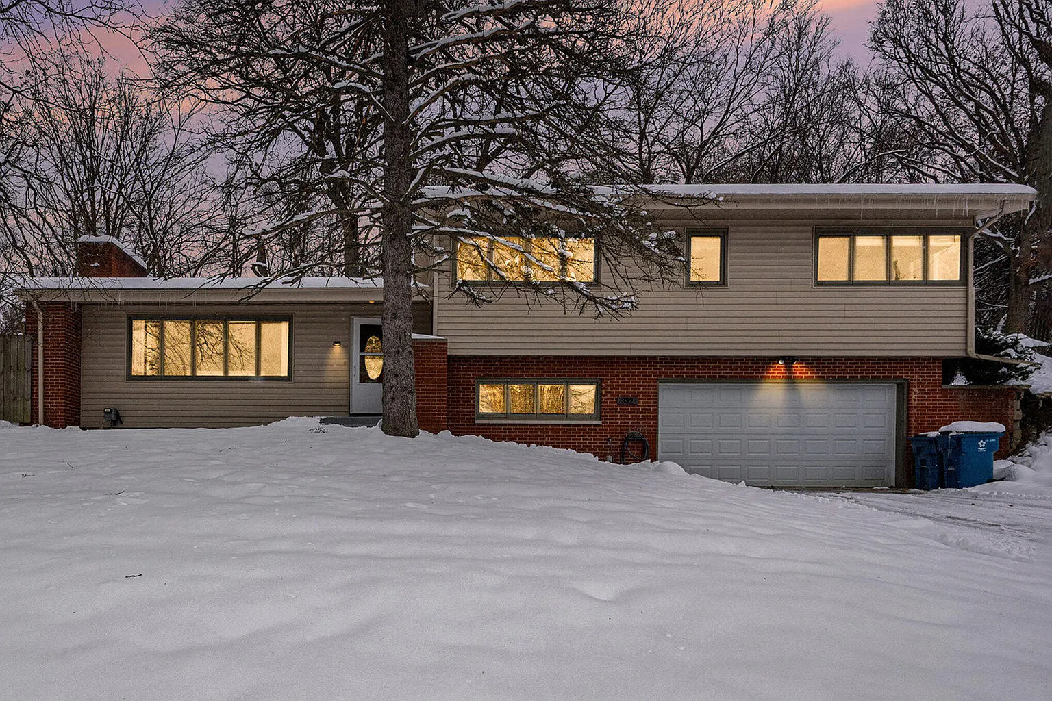 332 Espanola Ave photo 1