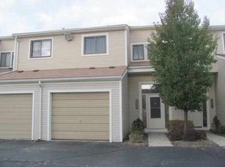 5883 Windward Ct #7, Clarkston, MI