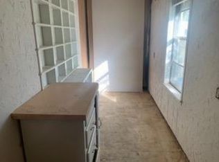 303 Live Oak St, Bowie, TX 76230