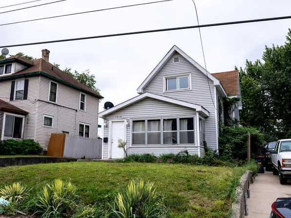 1919 Stafford Ave SW, Grand Rapids, MI 49507