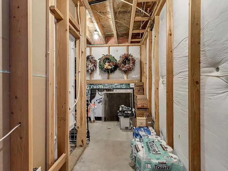 4253 W Clarks Hill Dr — Photo 18