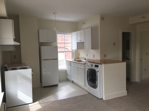 9 State St APT 3C