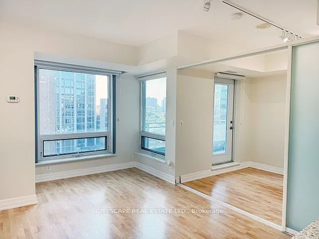 8 Scollard St #1108 — Photo 8