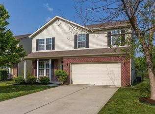 6526 Amherst Way, Zionsville, IN 46077
