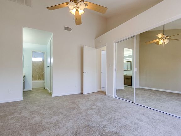 5th image of 12650 Lakeshore Dr Unit 133