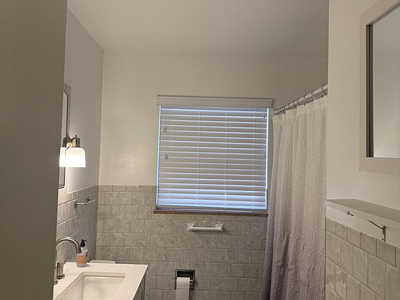 3rd image of 49 Johnson Ave