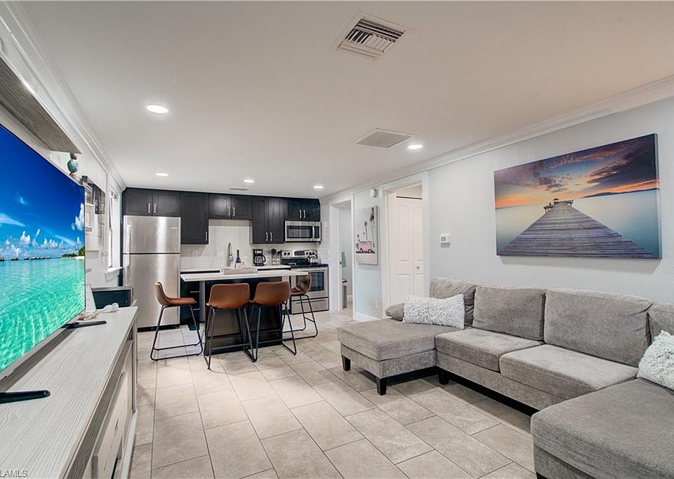 1st image of 5322 Treetops DR #I