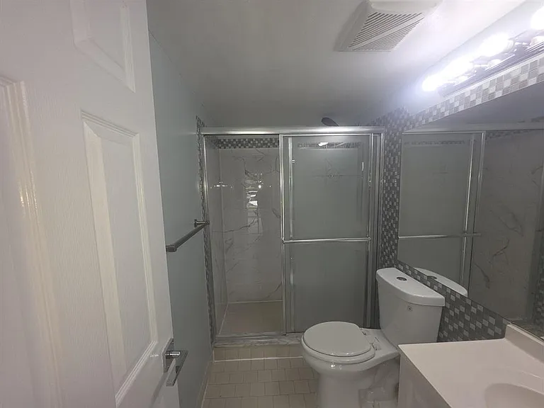 9166 W Atlantic Blvd — Photo 17