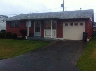 1362 Hampton Way, Woodburn, OR 97071